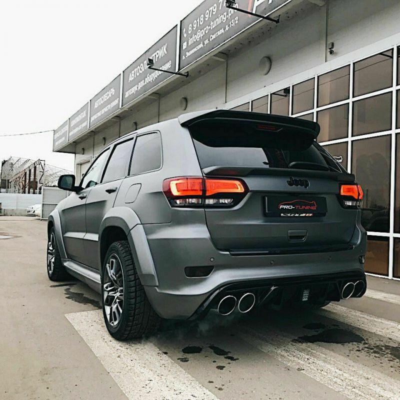 SPOILER DACHOWY JEEP GRAND CHEROKEE WK2 13-20 SRT LOOK